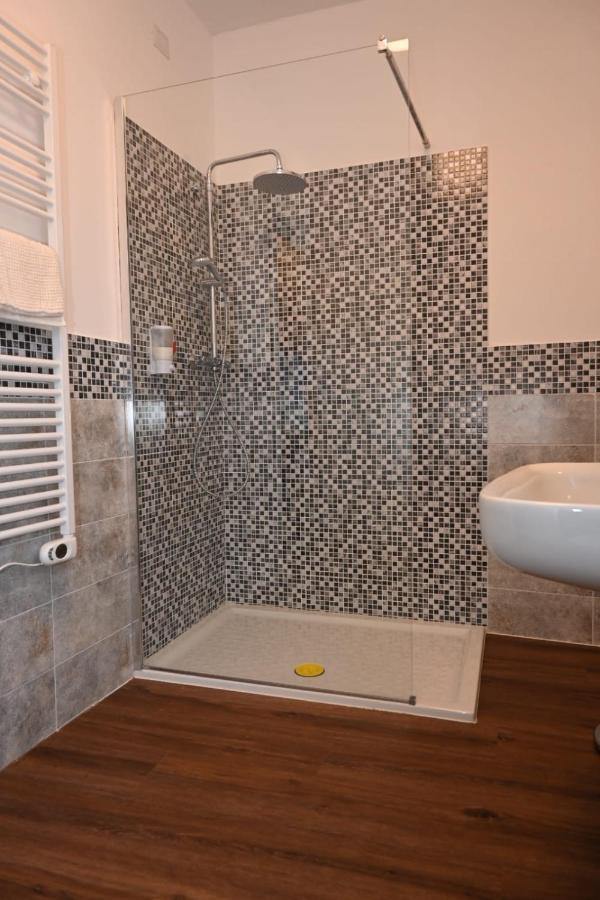 B&B Del Corso Castano Primo Zewnętrze zdjęcie
